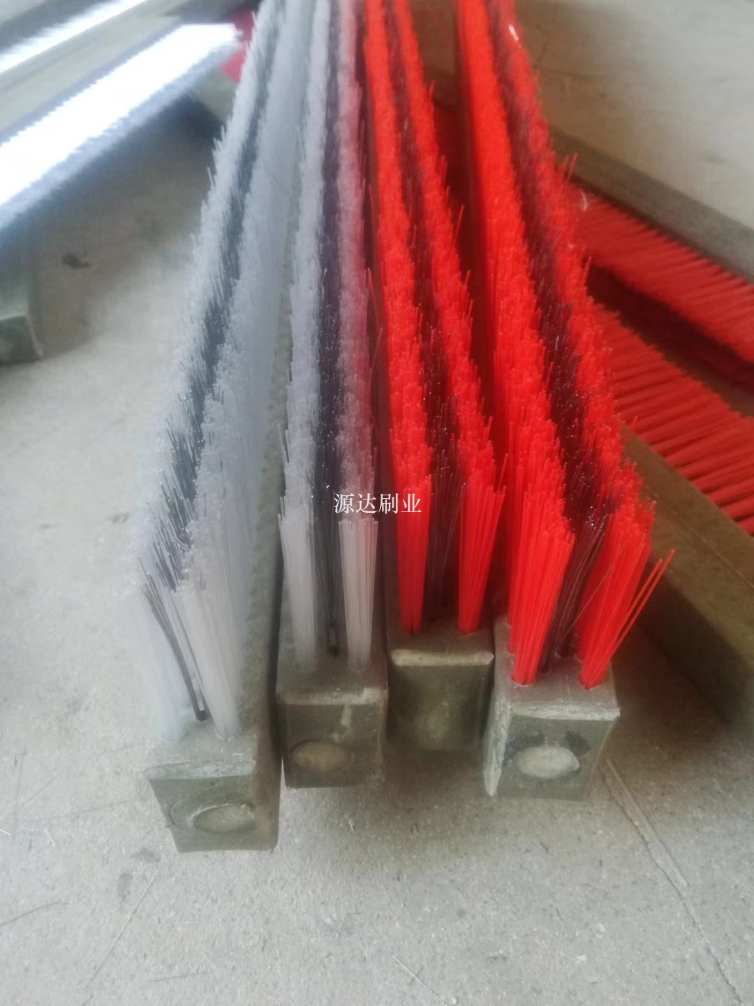 磚機(jī)條刷